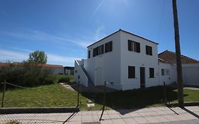 Ria De Aveiro White House